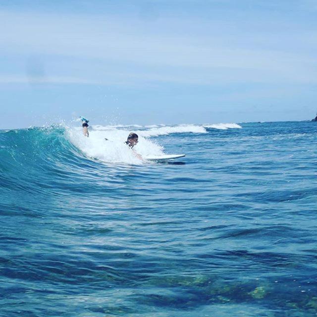 Hotel Tropical Surf House Okinawa Onna Esterno foto