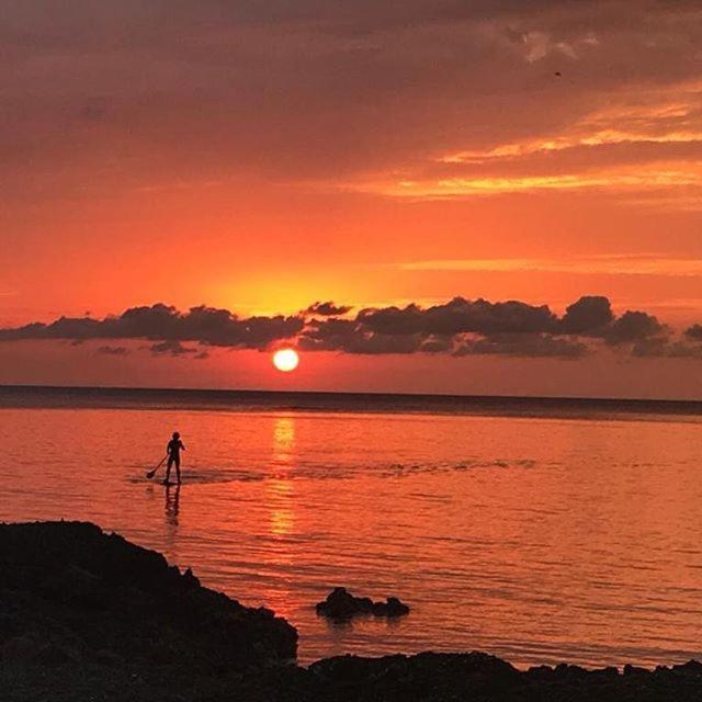 Hotel Tropical Surf House Okinawa Onna Esterno foto