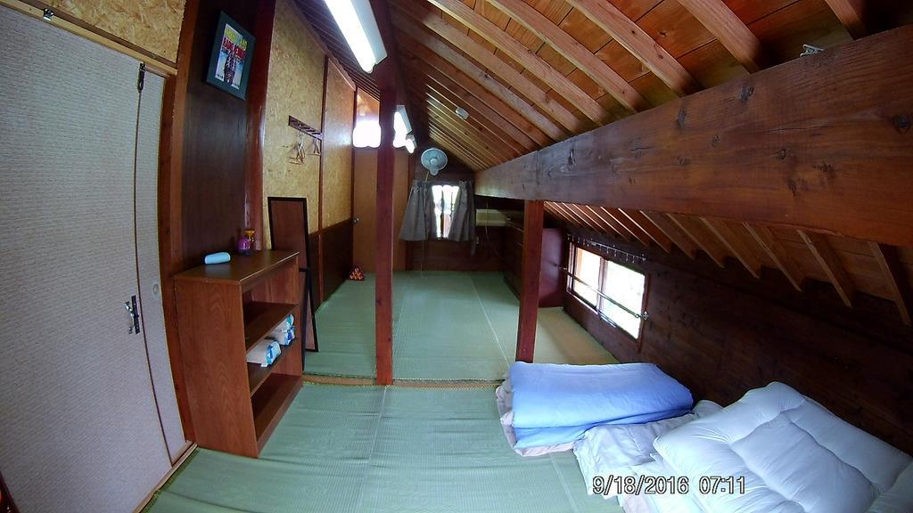 Hotel Tropical Surf House Okinawa Onna Esterno foto